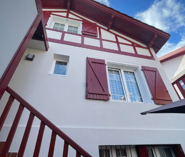 Ravalement de façade à Bayonne